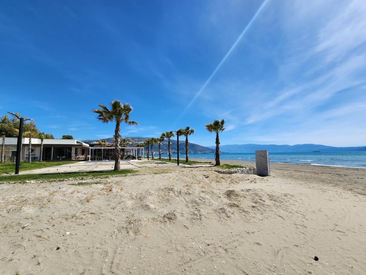 Villa Ax Mirage Vlorë Buitenkant foto